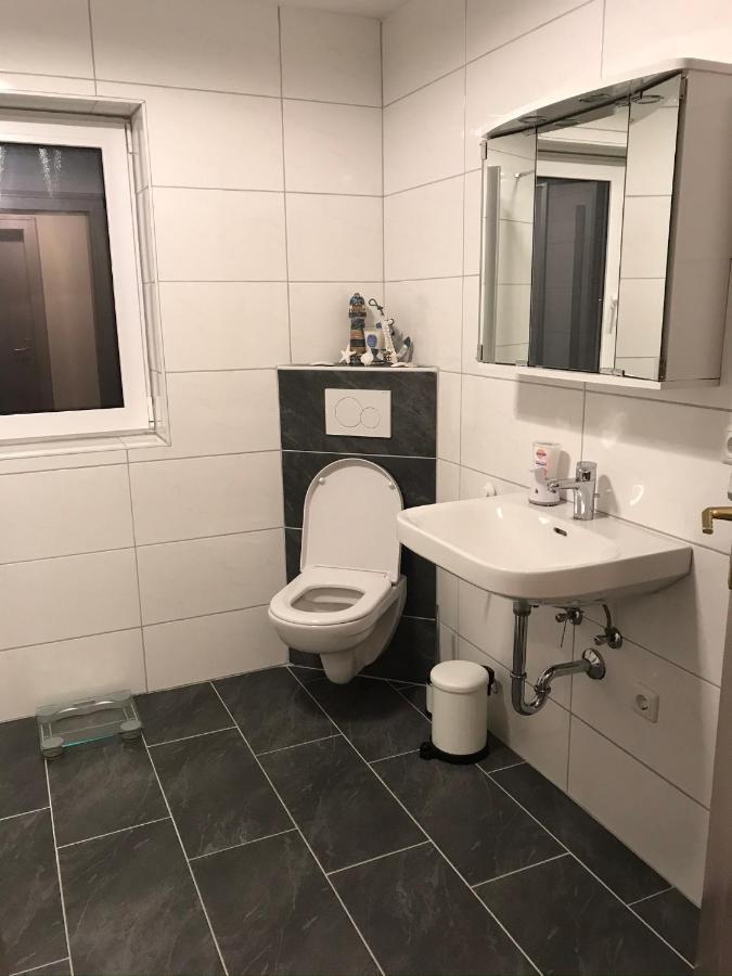 Gemutliche 3-Zimmer Wohnung Saal an der Donau Екстер'єр фото